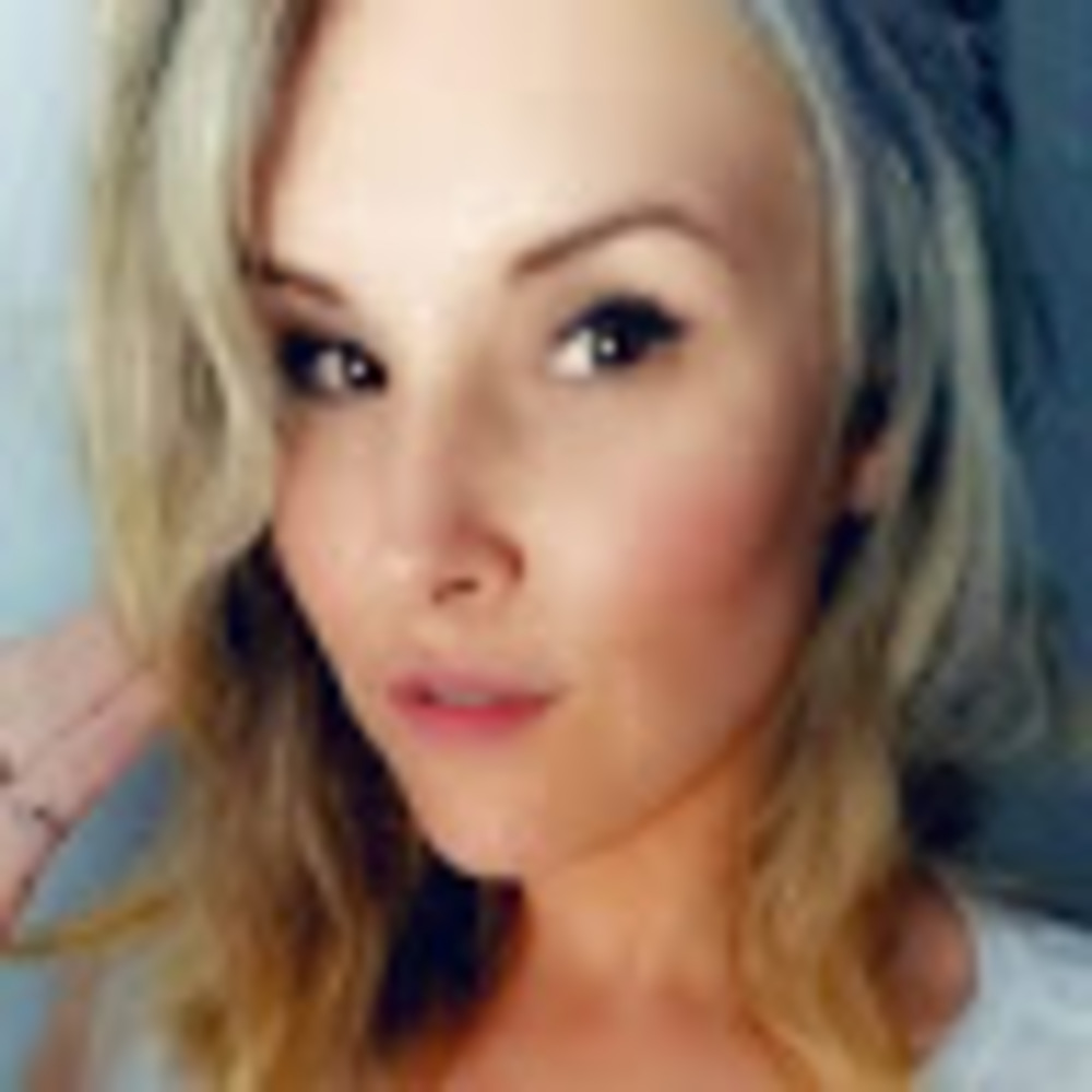 Meet your Posher, Alisha